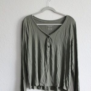 American Eagle Swoop Neck Long Sleeve Shirt